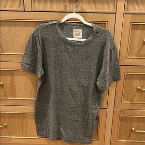 Chaser Brand Gray Men's T-Shirt xl
